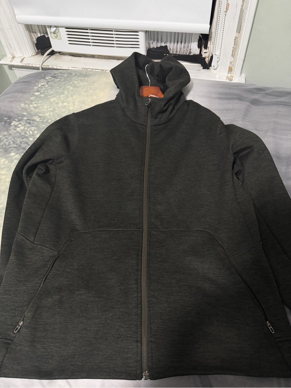 lululemon athletica Men's Full-Zip Hoodie Jacket in Dark Olive